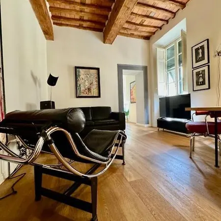 Yema Home-lucca Apartament