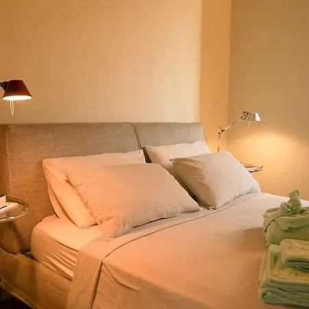 Yema Home-lucca * لوكا