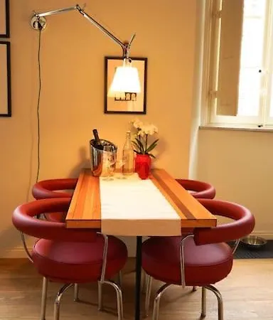 Yema Home-lucca شقة *