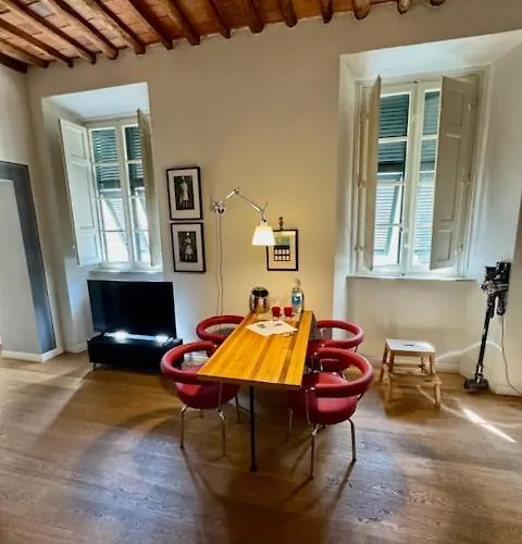 Yema Home-lucca Lucca